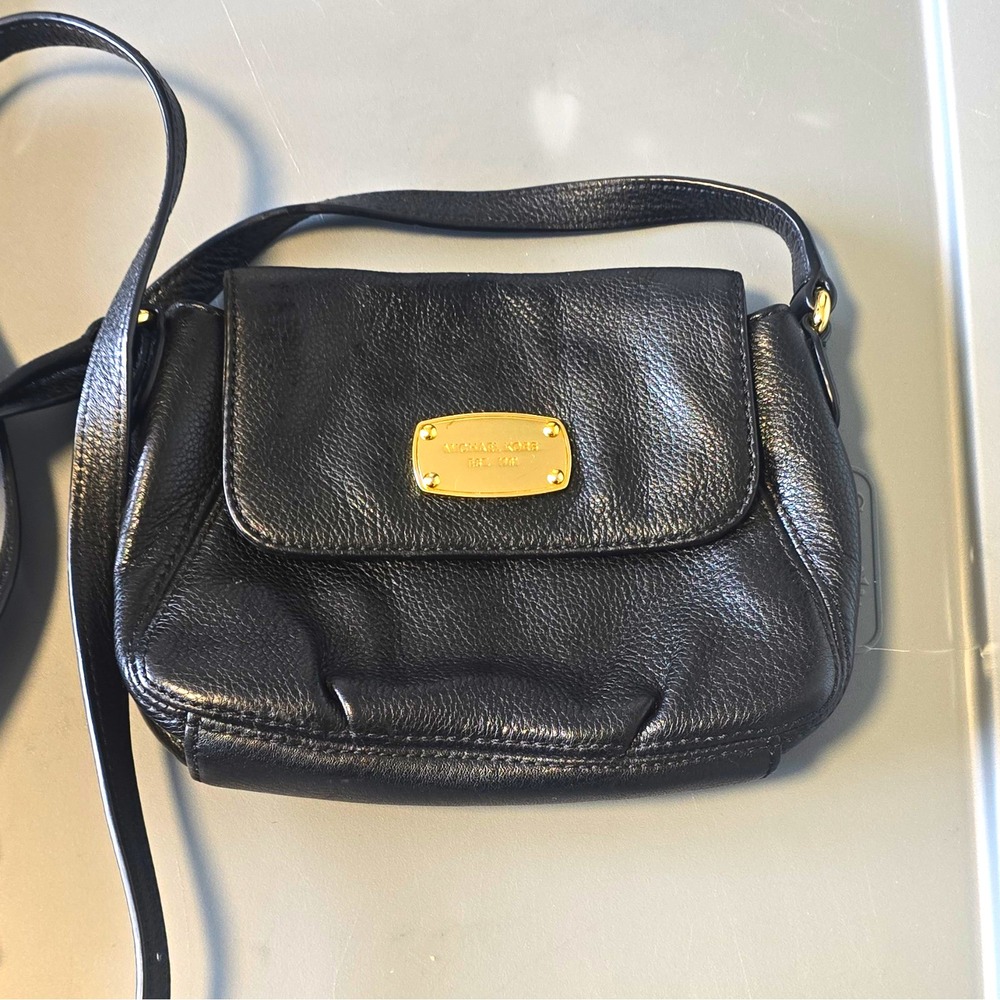 Michael Kors Black Pebbled Crossbody Bag, Gold Hardware, Logo Lining, Small